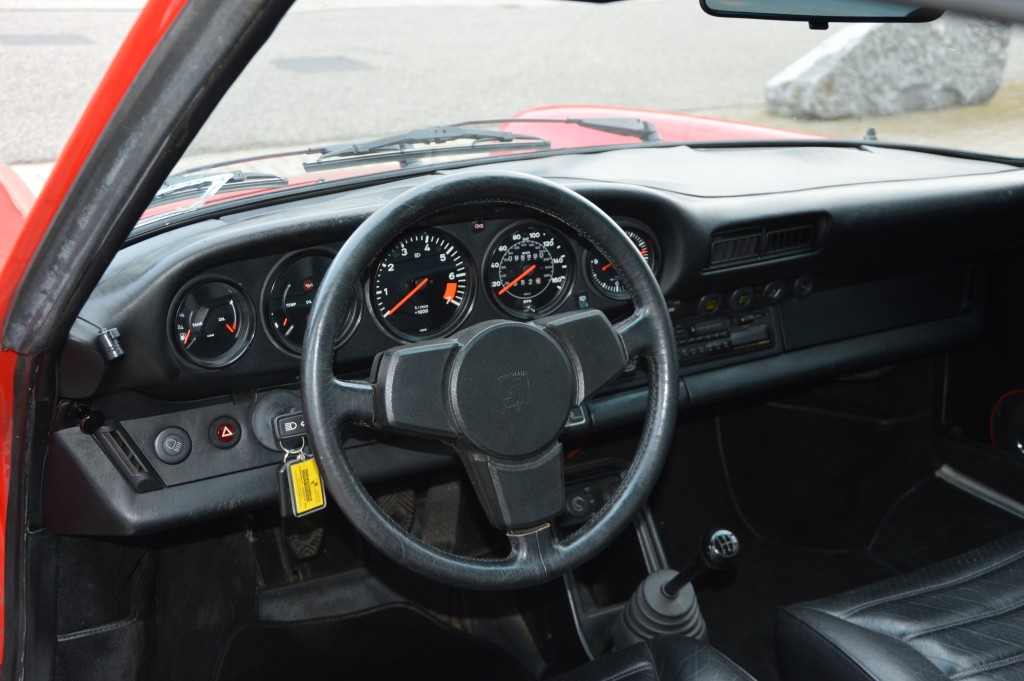 Porsche 911 3.0 SC Targa Matchingnumbers 1983