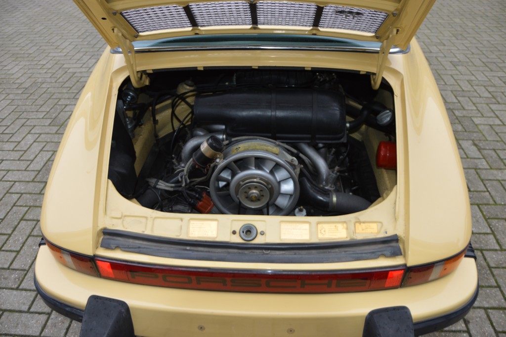 Porsche 911 Targa 2.7  Saharabeige  Matchingnumbers