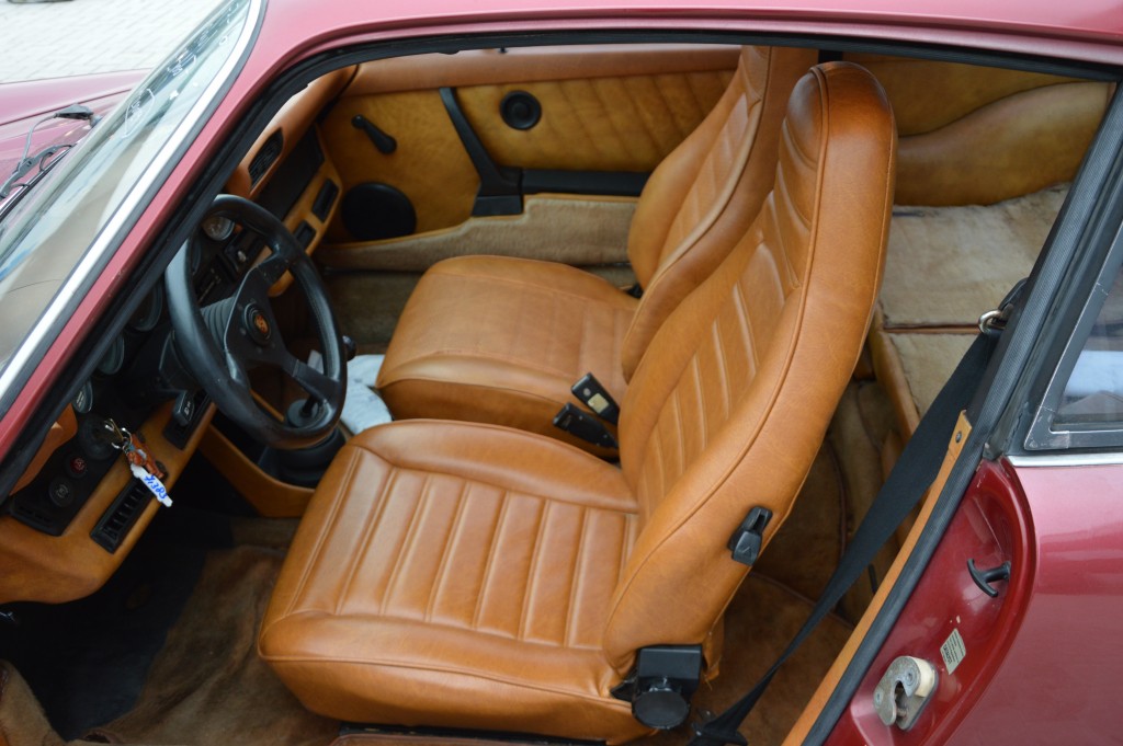 Porsche 911 3.0 SC Sunroof coupe Matchingnumbers